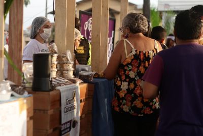 notícia: Emater apoia participação de produtores rurais no 1° Festival do Açaí