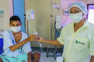 notícia: Gastronomia do regional do Marajó inova e cria receita de picolé protéico para usuários internados