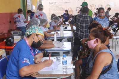 notícia: Bairros atendidos pelo TerPaz recebem vacinação contra a Covid-19