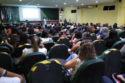 notícia: Seduc realiza palestra formativa sobre Novo Ensino Médio para profissionais em Santarém