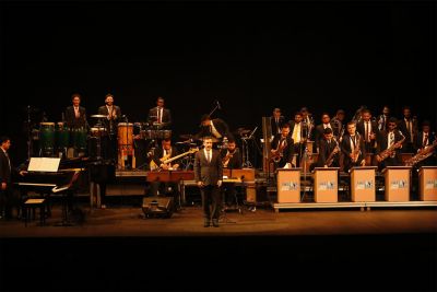 notícia: Feriado tem AJB e Gigi Furtado no palco do Theatro da Paz