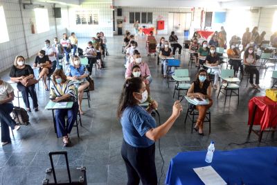 notícia: Seduc realiza encontro intersetorial para debater programas sociais no contexto escolar
