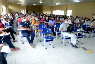 notícia: Professores do Nordeste do Pará passam por formação para o Novo Ensino Médio