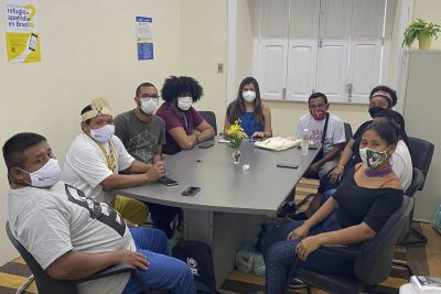 notícia: Encontro na Secretaria de Justiça e Direitos Humanos discute atenção a migrantes 