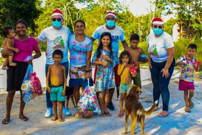 notícia: Hospitais públicos promovem programação de Natal para pacientes e comunidades