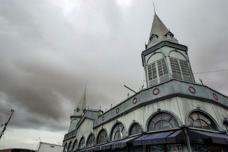Imagens Ver-o-Peso - Rodrigo Pinheiro AgPará <div class='credito_fotos'>Foto: Rodrigo Pinheiro / Ag. Pará &nbsp;&nbsp;|&nbsp;&nbsp; <a href='/midias/2022/originais/11519_d8493c2e-3b15-4dce-26a7-2191ddd24596.jpg' download><i class='fa-solid fa-download'></i> Download</a></div>