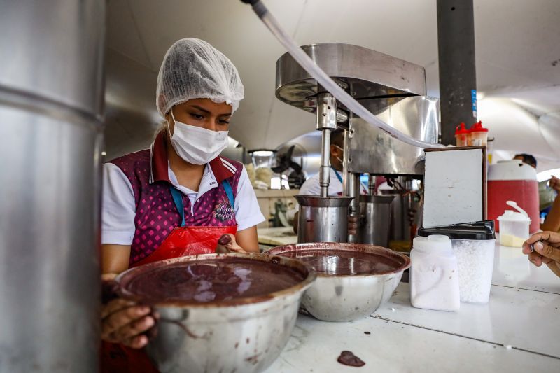 Imagens Ver-o-Peso - Rodrigo Pinheiro AgPará <div class='credito_fotos'>Foto: Rodrigo Pinheiro / Ag. Pará &nbsp;&nbsp;|&nbsp;&nbsp; <a href='/midias/2022/originais/11519_e6b138dc-2f2a-89f3-1c3d-4c26c6326e35.jpg' download><i class='fa-solid fa-download'></i> Download</a></div>