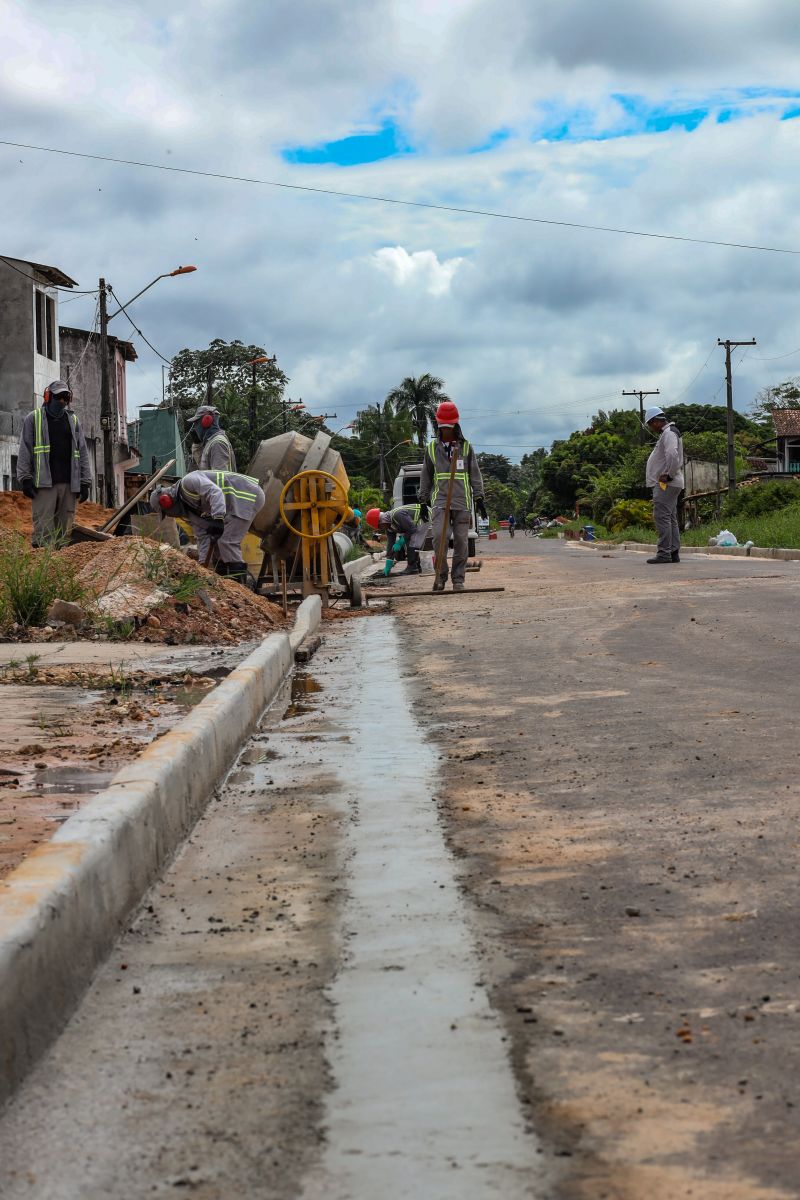 ASFALTO MOSQUEIRO

marco santos/agpará <div class='credito_fotos'>Foto: Marco Santos / Ag. Pará   |   <a href='/midias/2022/originais/11525_4bbfe75b-baa6-276b-589d-677d1bf48027.jpg' download><i class='fa-solid fa-download'></i> Download</a></div>