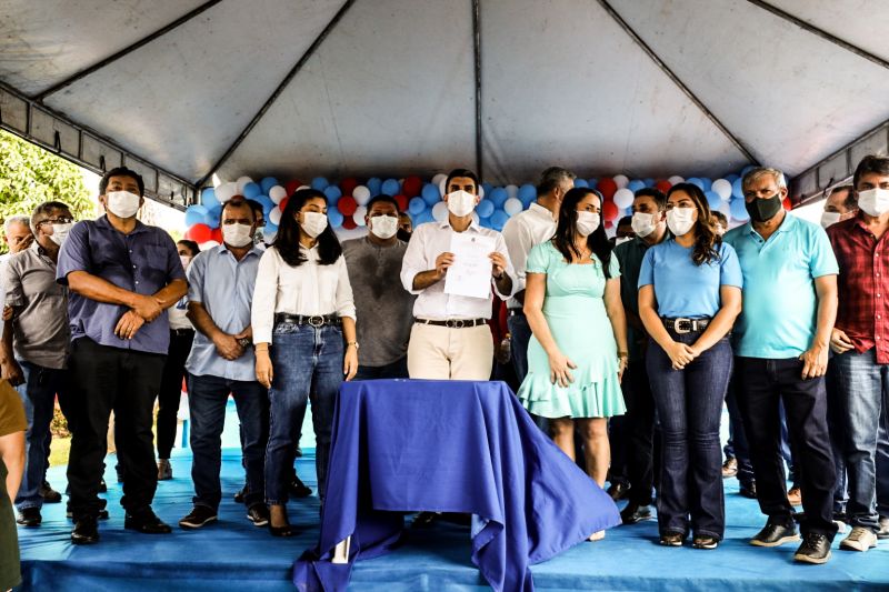 Ordem de serviço Ponte da Comunidade Castanheira em Eldorado do Carajás FT Alex Ribeiro <div class='credito_fotos'>Foto: Alex Ribeiro / Ag. Pará   |   <a href='/midias/2022/originais/11641_2e234a20-2e20-3f42-1e98-761e84ca4543.jpg' download><i class='fa-solid fa-download'></i> Download</a></div>