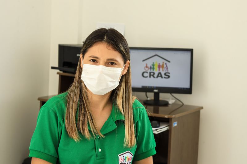 Sara Monteiro - secretária de assistência social (Chaves) <div class='credito_fotos'>Foto: Bruno Cecim / Ag.Pará | <a href='/midias/2022/originais/12833_d9fac92d-9e70-a3ce-74b4-538c03a7a4be.jpg' download><i class='fa-solid fa-download'></i> Download</a></div>