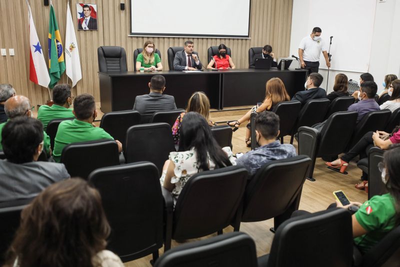  <div class='credito_fotos'>Foto: Marcelo Seabra / Ag. Pará   |   <a href='/midias/2022/originais/13036_bfe62a06-70ee-8073-a74d-ef290d487072.jpg' download><i class='fa-solid fa-download'></i> Download</a></div>