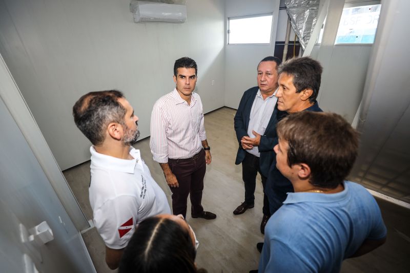 Governador Helder Barbalho visita instalações da Base integrada fluvial Antônio Lemos em belém- Fotos Marco Santos_ Ag Pará <div class='credito_fotos'>Foto: Marco Santos / Ag. Pará &nbsp;&nbsp;|&nbsp;&nbsp; <a href='/midias/2022/originais/14156_3c5197f2-b116-7ce2-853d-688627b93610.jpg' download><i class='fa-solid fa-download'></i> Download</a></div>