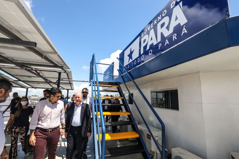 Governador Helder Barbalho visita instalações da Base integrada fluvial Antônio Lemos em belém- Fotos Marco Santos_ Ag Pará <div class='credito_fotos'>Foto: Marco Santos / Ag. Pará &nbsp;&nbsp;|&nbsp;&nbsp; <a href='/midias/2022/originais/14156_a5ba796e-49c8-29f1-e089-63028bd396d3.jpg' download><i class='fa-solid fa-download'></i> Download</a></div>