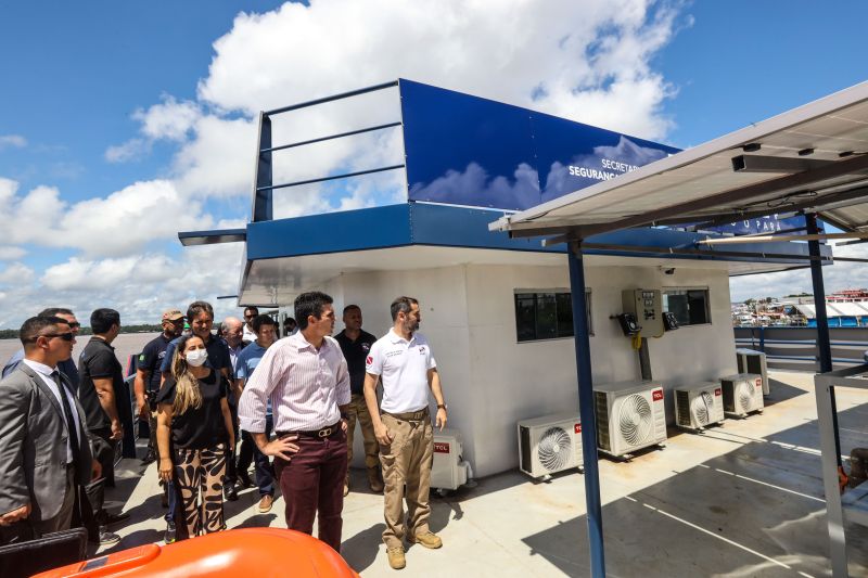 Governador Helder Barbalho visita instalações da Base integrada fluvial Antônio Lemos em belém- Fotos Marco Santos_ Ag Pará <div class='credito_fotos'>Foto: Marco Santos / Ag. Pará &nbsp;&nbsp;|&nbsp;&nbsp; <a href='/midias/2022/originais/14156_f00d2dc9-a559-6f7b-f15c-5cd04e4abf11.jpg' download><i class='fa-solid fa-download'></i> Download</a></div>