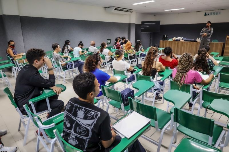 Curso Férias UsiPaz Benguí - Fotos Bruno Cecim - Ag.Pará <div class='credito_fotos'>Foto: Bruno Cecim / Ag.Pará | <a href='/midias/2022/originais/14882_5686654c-220a-e7d1-51e2-98004e364a01.jpg' download><i class='fa-solid fa-download'></i> Download</a></div>