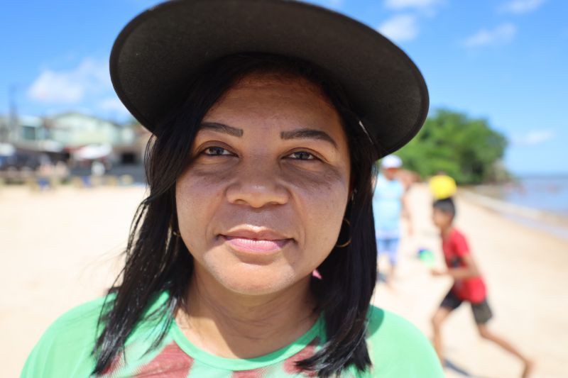 Fiscalização de linhas enceradas com cerol no Distrito de Outeiro em Belém
Priscila Cristina - banhista e moradora de Ananindeua <div class='credito_fotos'>Foto: Bruno Cecim / Ag.Pará | <a href='/midias/2022/originais/14890_9a5e501a-d099-7741-60f4-dcf8144fe7d0.jpg' download><i class='fa-solid fa-download'></i> Download</a></div>