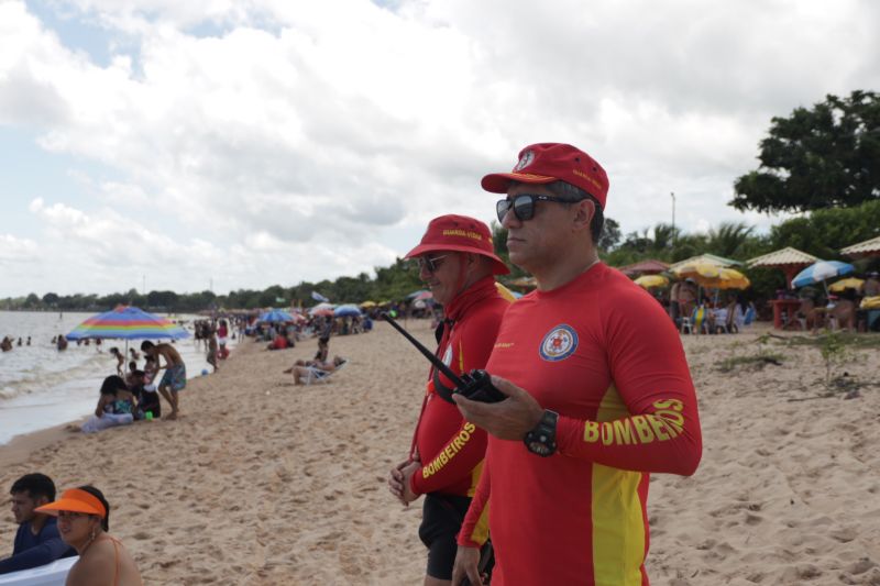 Operação verão no Distrito de Mosqueiro, verão <div class='credito_fotos'>Foto: Pedro Guerreiro / Ag. Pará | <a href='/midias/2022/originais/14895_ca03bd0a-7ab2-66e0-b7ea-0dde045db64a.jpg' download><i class='fa-solid fa-download'></i> Download</a></div>