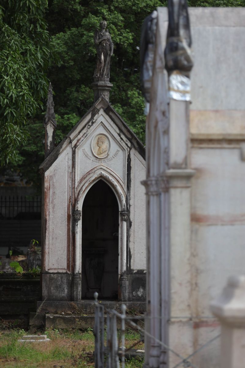 Obra de recuperação do Cemitério da Soledade, necrópole pública fundada em 1850, devido epidemia de febre amarela do século XIX, situado no bairro de Batista Campos na cidade paraense de Belém (estado brasileiro do Pará). <div class='credito_fotos'>Foto: David Alves / Ag.Pará | <a href='/midias/2022/originais/14905_06d1666d-fa24-a535-4ecb-c740332cc692.jpg' download><i class='fa-solid fa-download'></i> Download</a></div>