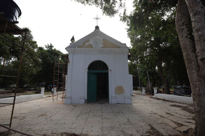 Obra de recuperação do Cemitério da Soledade, necrópole pública fundada em 1850, devido epidemia de febre amarela do século XIX, situado no bairro de Batista Campos na cidade paraense de Belém (estado brasileiro do Pará). <div class='credito_fotos'>Foto: David Alves / Ag.Pará | <a href='/midias/2022/originais/14905_c530c611-b622-3102-d6ef-2eabb01fe727.jpg' download><i class='fa-solid fa-download'></i> Download</a></div>
