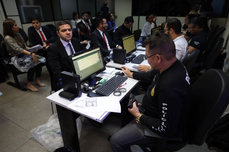 Polícia Civil dá posse a novos policiais civis do Estado do Pará <div class='credito_fotos'>Foto: Marcelo Seabra / Ag. Pará | <a href='/midias/2022/originais/14935_bea65e36-c0d1-278d-3709-8c514c25553a.jpg' download><i class='fa-solid fa-download'></i> Download</a></div>