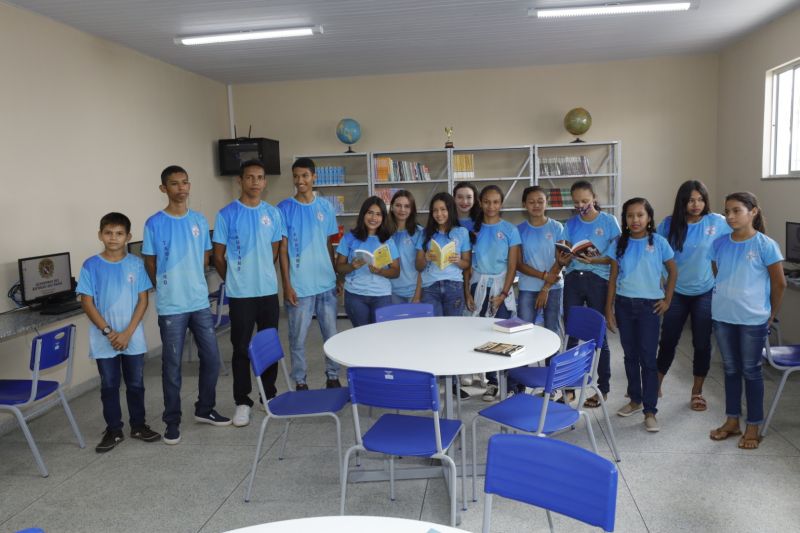 Governo Entrega Escola Tauriano Gil de Sousa na Comunidade Porto Salva no município de Vigia de Nazaré <div class='credito_fotos'>Foto: Alex Ribeiro / Ag. Pará | <a href='/midias/2022/originais/14941_f3b38ff5-b0db-6e1a-7cf1-9bf00c8e7926.jpg' download><i class='fa-solid fa-download'></i> Download</a></div>
