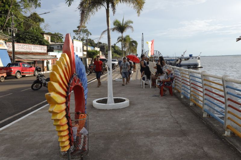 Juruti é um município brasileiro do estado do Pará, pertencente à Mesorregião do Baixo Amazonas, no norte brasileiro.
Sua população, conforme estimativas do IBGE de 2021, era de 59 961 habitantes. <div class='credito_fotos'>Foto: Alex Ribeiro / Ag. Pará | <a href='/midias/2022/originais/14946_b79bc086-be87-4f3a-dd2d-1e286cc1c857.jpg' download><i class='fa-solid fa-download'></i> Download</a></div>