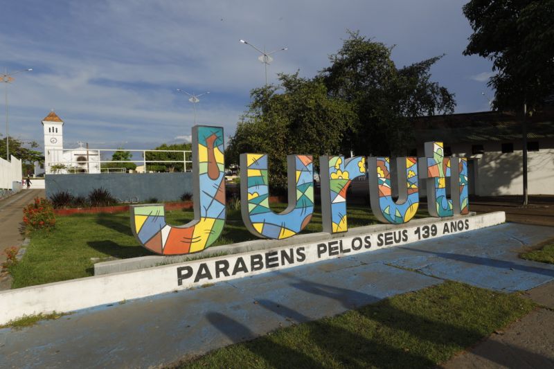 Juruti é um município brasileiro do estado do Pará, pertencente à Mesorregião do Baixo Amazonas, no norte brasileiro.
Sua população, conforme estimativas do IBGE de 2021, era de 59 961 habitantes. <div class='credito_fotos'>Foto: Alex Ribeiro / Ag. Pará | <a href='/midias/2022/originais/14946_c60c667a-4a98-1b0b-62fa-7107b34facfc.jpg' download><i class='fa-solid fa-download'></i> Download</a></div>