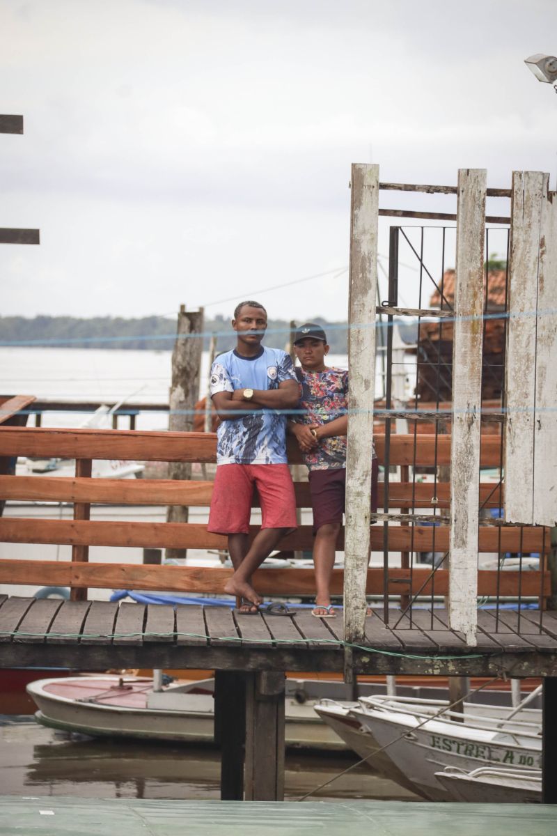 Afuá é um município brasileiro do estado do Pará, pertencente à Mesorregião do Marajó, localizado no norte brasileiro, no delta do rio Amazonas. É conhecida como a "Veneza da Ilha de Marajó", por ter diversos canais e palafitas no fim do século XIX, sendo formada em grande parte por uma população rural. <div class='credito_fotos'>Foto: Pedro Guerreiro / Ag. Pará | <a href='/midias/2022/originais/14948_439368c9-6da6-5781-148e-f0ff695b685c.jpg' download><i class='fa-solid fa-download'></i> Download</a></div>