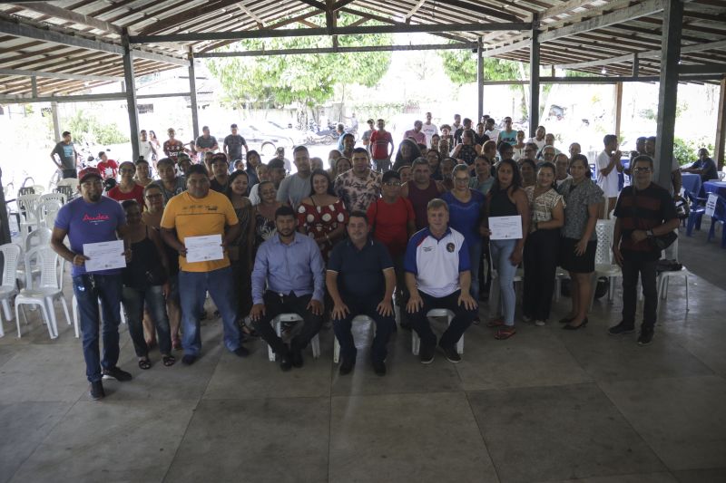 Qualifica Pará em Benevides <div class='credito_fotos'>Foto: Pedro Guerreiro / Ag. Pará | <a href='/midias/2022/originais/14963_681e021d-b618-2d5e-4a4c-4551f61dd5b9.jpg' download><i class='fa-solid fa-download'></i> Download</a></div>