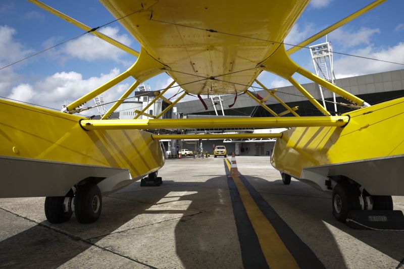 Aeronave SESPA para resgate aéreo de pacientes na região Oeste do Pará <div class='credito_fotos'>Foto: Pedro Guerreiro / Ag. Pará | <a href='/midias/2022/originais/14969_816b4b1d-b743-b45d-46fc-5f8d2dc6dcff.jpg' download><i class='fa-solid fa-download'></i> Download</a></div>