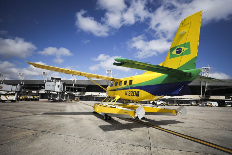 Aeronave SESPA para resgate aéreo de pacientes na região Oeste do Pará <div class='credito_fotos'>Foto: Pedro Guerreiro / Ag. Pará | <a href='/midias/2022/originais/14969_85ab2c05-7249-56c8-d531-6c197e912ddf.jpg' download><i class='fa-solid fa-download'></i> Download</a></div>