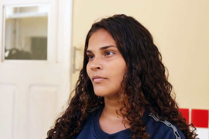 Volta as aulas SEDUC Colégio Estadual Visconde de Souza Franco
Adriely Silva - aluna 1 ano <div class='credito_fotos'>Foto: Bruno Cecim / Ag.Pará | <a href='/midias/2022/originais/14978_43c25a1c-4188-195c-be93-66ae10f446df.jpg' download><i class='fa-solid fa-download'></i> Download</a></div>
