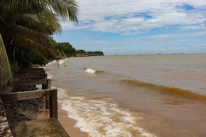 ASSINATURA DE ORDENS DE SERVIÇO PARA ASFALTO - MOSQUEIRO PA - FOTOS MARCELO SEABRA <div class='credito_fotos'>Foto: Marcelo Seabra / Ag. Pará   |   <a href='/midias/2022/originais/15025_f98a2cd7-3df7-be46-dc65-3fae9bb7fada.jpg' download><i class='fa-solid fa-download'></i> Download</a></div>