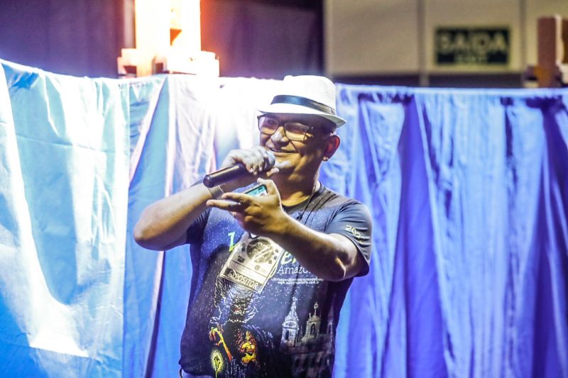 25 Feria Pan Amazônica do Livro Arena das Artes FT Alex Ribeiro/AGPARA <div class='credito_fotos'>Foto: Alex Ribeiro / Ag. Pará | <a href='/midias/2022/originais/15030_1f38fdf0-0183-1d03-06cb-cdb6d54a6456.jpg' download><i class='fa-solid fa-download'></i> Download</a></div>