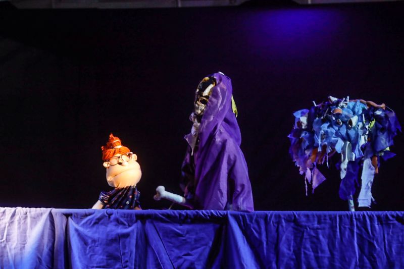 25 Feria Pan Amazônica do Livro Arena das Artes FT Alex Ribeiro/AGPARA <div class='credito_fotos'>Foto: Alex Ribeiro / Ag. Pará | <a href='/midias/2022/originais/15030_6984c256-8053-a79a-d16e-03deb849eac4.jpg' download><i class='fa-solid fa-download'></i> Download</a></div>