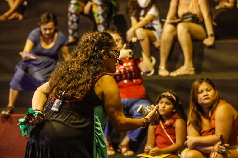 25 Feria Pan Amazônica do Livro Arena das Artes FT Alex Ribeiro/AGPARA <div class='credito_fotos'>Foto: Alex Ribeiro / Ag. Pará | <a href='/midias/2022/originais/15030_6a97eaa3-f7ab-08f9-2139-ee90096a39bc.jpg' download><i class='fa-solid fa-download'></i> Download</a></div>