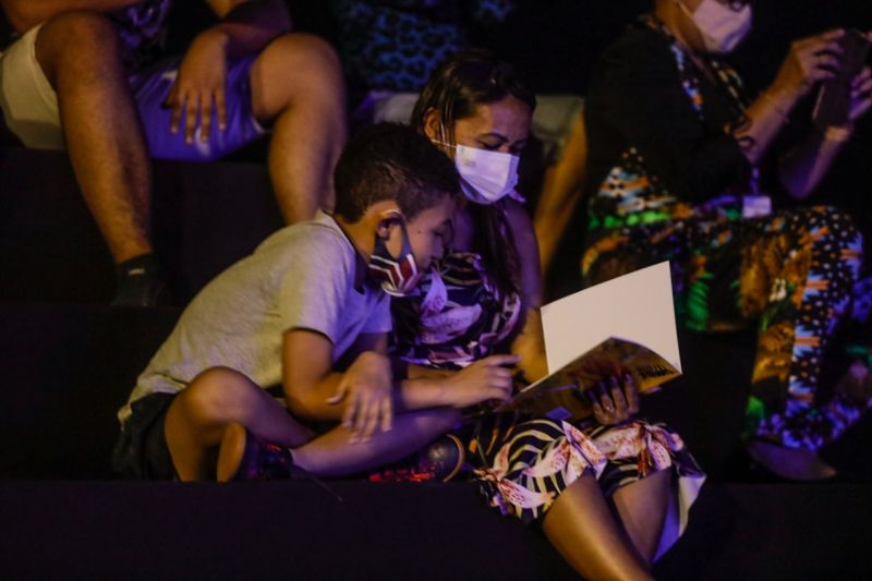 25 Feria Pan Amazônica do Livro Arena das Artes FT Alex Ribeiro/AGPARA <div class='credito_fotos'>Foto: Alex Ribeiro / Ag. Pará | <a href='/midias/2022/originais/15030_d2cde241-7917-d2d2-6203-32af44447e6b.jpg' download><i class='fa-solid fa-download'></i> Download</a></div>