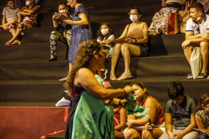 25 Feria Pan Amazônica do Livro Arena das Artes FT Alex Ribeiro/AGPARA <div class='credito_fotos'>Foto: Alex Ribeiro / Ag. Pará | <a href='/midias/2022/originais/15030_d8d02cda-fae2-bc67-03a7-4e009f1d3908.jpg' download><i class='fa-solid fa-download'></i> Download</a></div>
