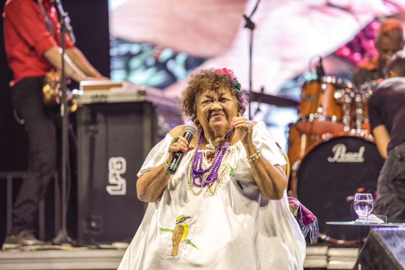25 Feira Panamazônica do Livro e das Multivozes - Fotos Pedro Guerreiro/AGPARA <div class='credito_fotos'>Foto: Pedro Guerreiro / Ag. Pará | <a href='/midias/2022/originais/15046_1b41e2a1-e496-0fb5-a008-ad75e0533b41.jpg' download><i class='fa-solid fa-download'></i> Download</a></div>