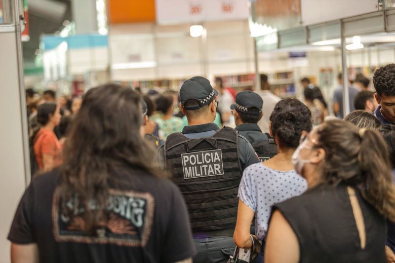 25 Feira Panamazônica do Livro e das Multivozes - Fotos Pedro Guerreiro/AGPARA <div class='credito_fotos'>Foto: Pedro Guerreiro / Ag. Pará | <a href='/midias/2022/originais/15046_4bf8cff9-f851-9362-d63c-acf21f213c8e.jpg' download><i class='fa-solid fa-download'></i> Download</a></div>