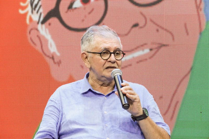 25 Feira Panamazônica do Livro e das Multivozes - Fotos Pedro Guerreiro/AGPARA <div class='credito_fotos'>Foto: Pedro Guerreiro / Ag. Pará | <a href='/midias/2022/originais/15046_5e3186e6-d5c4-357c-bc59-0c6b08ff30bb.jpg' download><i class='fa-solid fa-download'></i> Download</a></div>