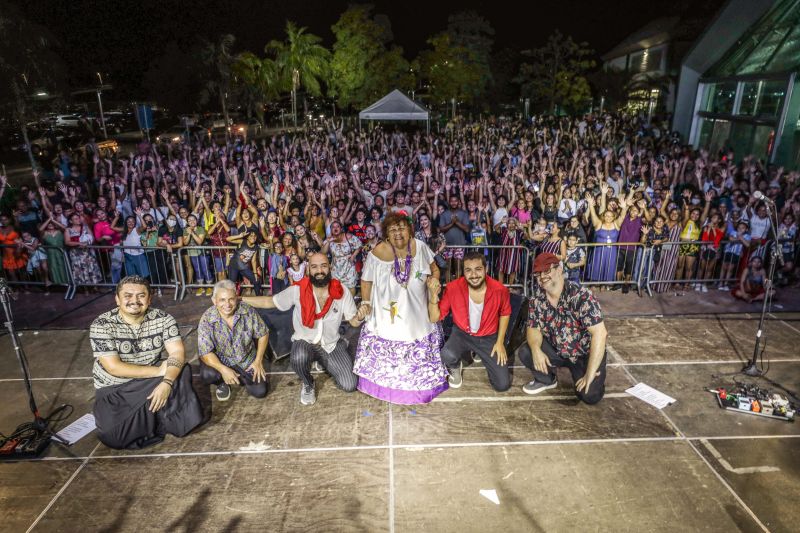 25 Feira Panamazônica do Livro e das Multivozes - Fotos Pedro Guerreiro/AGPARA <div class='credito_fotos'>Foto: Pedro Guerreiro / Ag. Pará | <a href='/midias/2022/originais/15046_6f27c2a6-673c-aca3-2dc3-63008d51f086.jpg' download><i class='fa-solid fa-download'></i> Download</a></div>