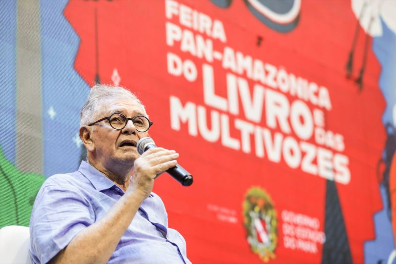 25 Feira Panamazônica do Livro e das Multivozes - Fotos Pedro Guerreiro/AGPARA <div class='credito_fotos'>Foto: Pedro Guerreiro / Ag. Pará | <a href='/midias/2022/originais/15046_8148b6d4-7dbc-74c6-4266-303af92fa5f6.jpg' download><i class='fa-solid fa-download'></i> Download</a></div>