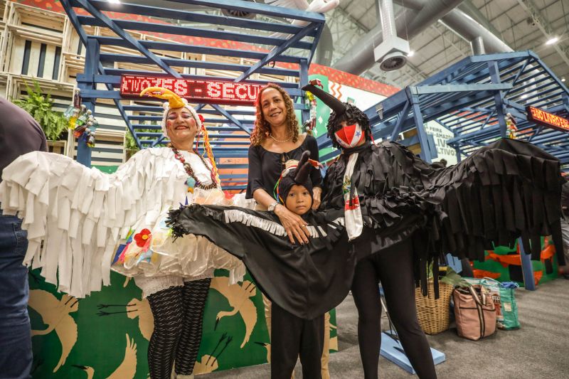 25 Feira Panamazônica do Livro e das Multivozes - Fotos Pedro Guerreiro/AGPARA <div class='credito_fotos'>Foto: Pedro Guerreiro / Ag. Pará | <a href='/midias/2022/originais/15046_e604acd2-75c9-44eb-94d0-d9f1da2fd609.jpg' download><i class='fa-solid fa-download'></i> Download</a></div>
