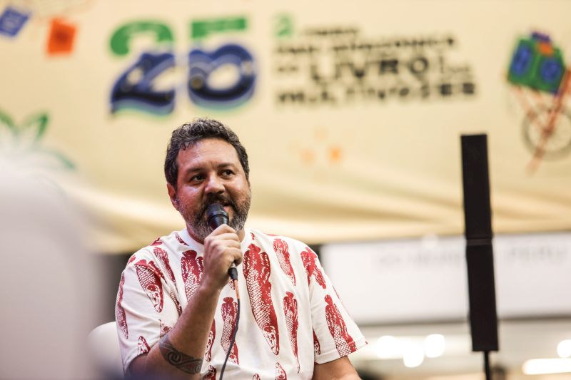 25 Feira Panamazônica do Livro e das Multivozes - Fotos Pedro Guerreiro/AGPARA <div class='credito_fotos'>Foto: Pedro Guerreiro / Ag. Pará | <a href='/midias/2022/originais/15046_e8c3bbb0-af3a-a989-7161-22873f3df286.jpg' download><i class='fa-solid fa-download'></i> Download</a></div>
