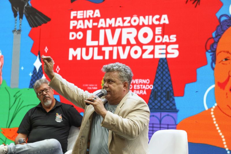 ESPAÇO MULTI VOZES - FEIRA DO LIVRO - BATE PAPO COM MILTON CUNHA E CLAUDIA PALHETA - FOTOS MARCELO SEABRA/AGPARA <div class='credito_fotos'>Foto: Marcelo Seabra / Ag. Pará | <a href='/midias/2022/originais/15060_88b219f2-6525-dd66-5596-3403f9b9a1f0.jpg' download><i class='fa-solid fa-download'></i> Download</a></div>