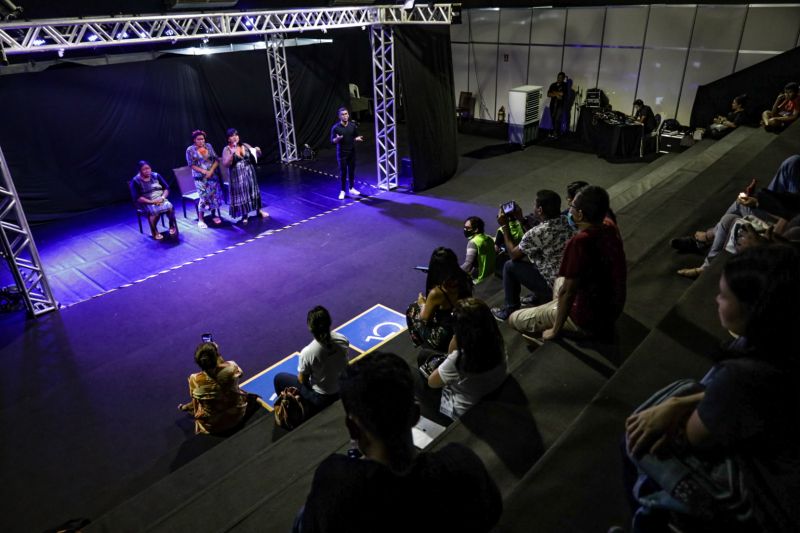 MEMÓRIA E ORALIDADE -CONTANDO NOSSAS_HISTÓRIAS - A HISTÓRIA DO SOL E DA LUA_A EXPLICAÇÃO DO MUNDO PELOS PARKATEJÊ EIEFM PEPTYKRE PARKATEJÊ -SEDUC <div class='credito_fotos'>Foto: Pedro Guerreiro / Ag. Pará | <a href='/midias/2022/originais/15065_29429b3d-957a-5f8e-b172-0ee219d2ff30.jpg' download><i class='fa-solid fa-download'></i> Download</a></div>