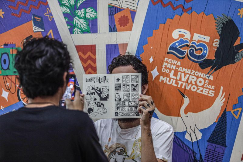Vozes da Infância - LEIA A PALAVRA, ESCUTE A HISTÓRIA - Arena Multivozes Fotos Pedro Guerreiro/AGPARA <div class='credito_fotos'>Foto: Pedro Guerreiro / Ag. Pará | <a href='/midias/2022/originais/15076_4fbf9d3c-a70c-cef8-e4d5-e4a3e853097a.jpg' download><i class='fa-solid fa-download'></i> Download</a></div>