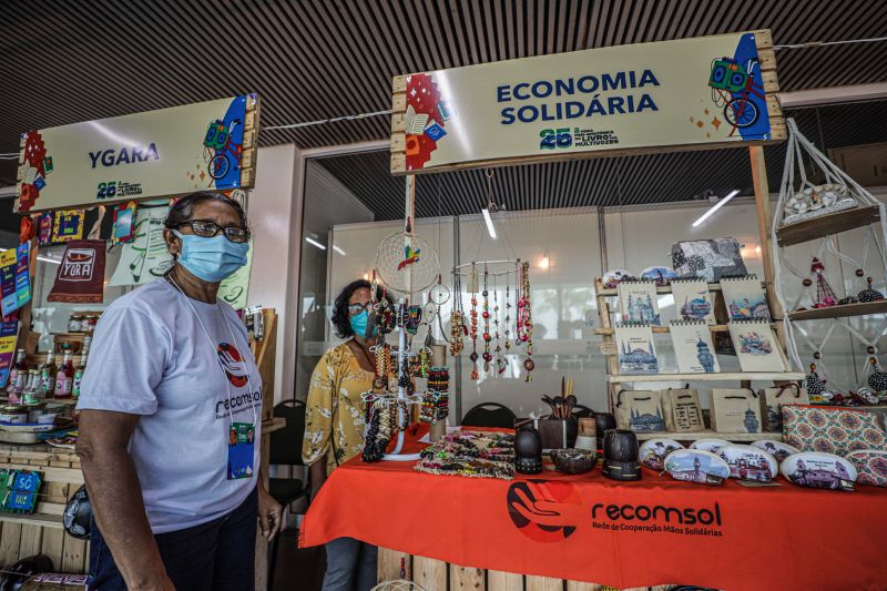 Vozes da Infância - LEIA A PALAVRA, ESCUTE A HISTÓRIA - Arena Multivozes Fotos Pedro Guerreiro/AGPARA <div class='credito_fotos'>Foto: Pedro Guerreiro / Ag. Pará | <a href='/midias/2022/originais/15076_d40e3e75-b940-e162-9fa5-a3a4515b2143.jpg' download><i class='fa-solid fa-download'></i> Download</a></div>