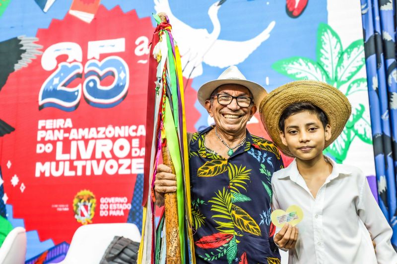 Vozes da Infância - LEIA A PALAVRA, ESCUTE A HISTÓRIA - Arena Multivozes <div class='credito_fotos'>Foto: Pedro Guerreiro / Ag. Pará | <a href='/midias/2022/originais/15078_230d0bd9-8cd3-1c52-874f-d18b13cde7db.jpg' download><i class='fa-solid fa-download'></i> Download</a></div>